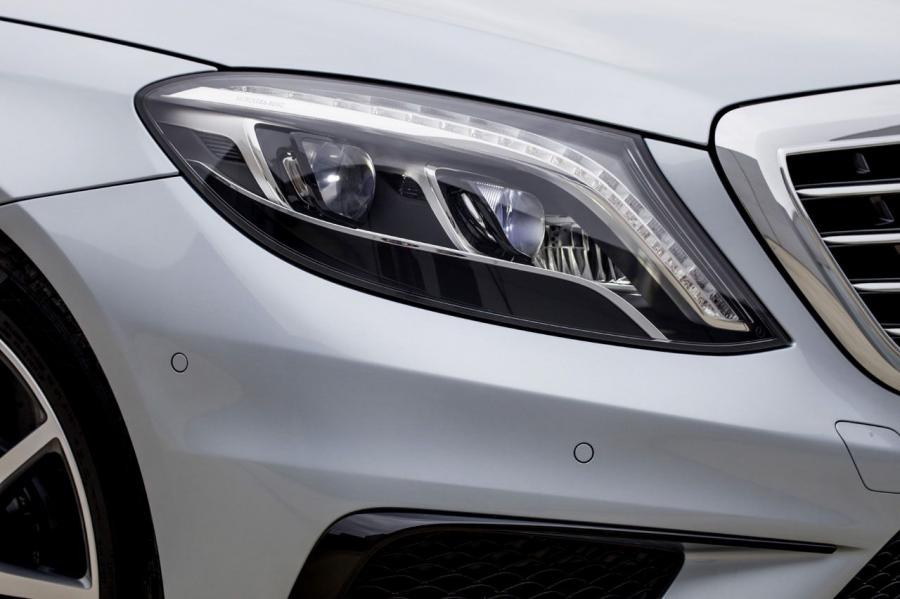  Mercedes-Benz S63 AMG 2014 года  (фото 38 из 125)